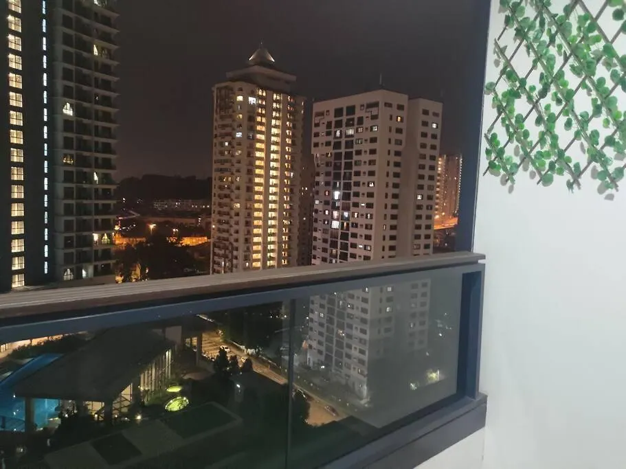 Arcoris Soho 2Bedroom 1-7Pax Industrial Loft Style Kuala Lumpur Apartment