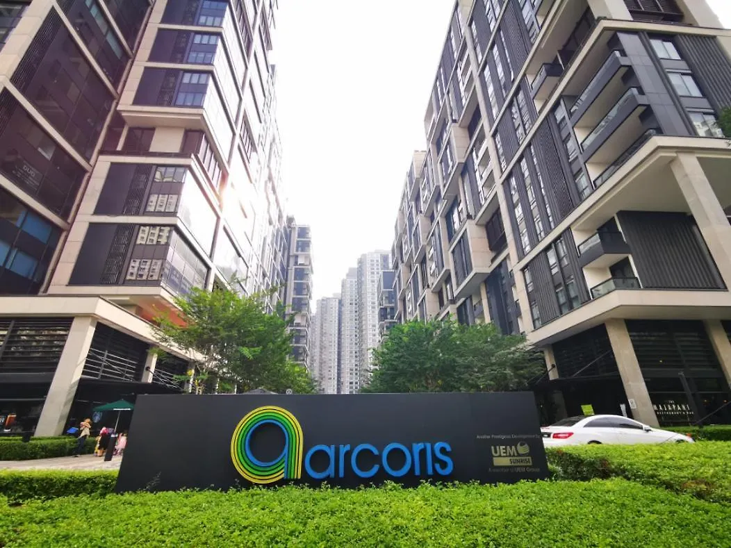 Arcoris Soho 2Bedroom 1-7Pax Industrial Loft Style Kuala Lumpur 0*,  Malaysia